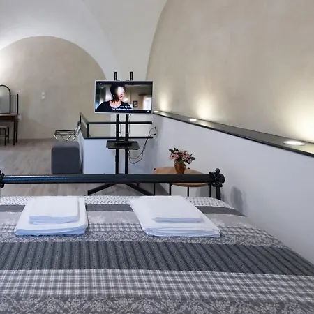 Thomas Luxury Apartment In The Historical Center Of Ioannina Exterior photo