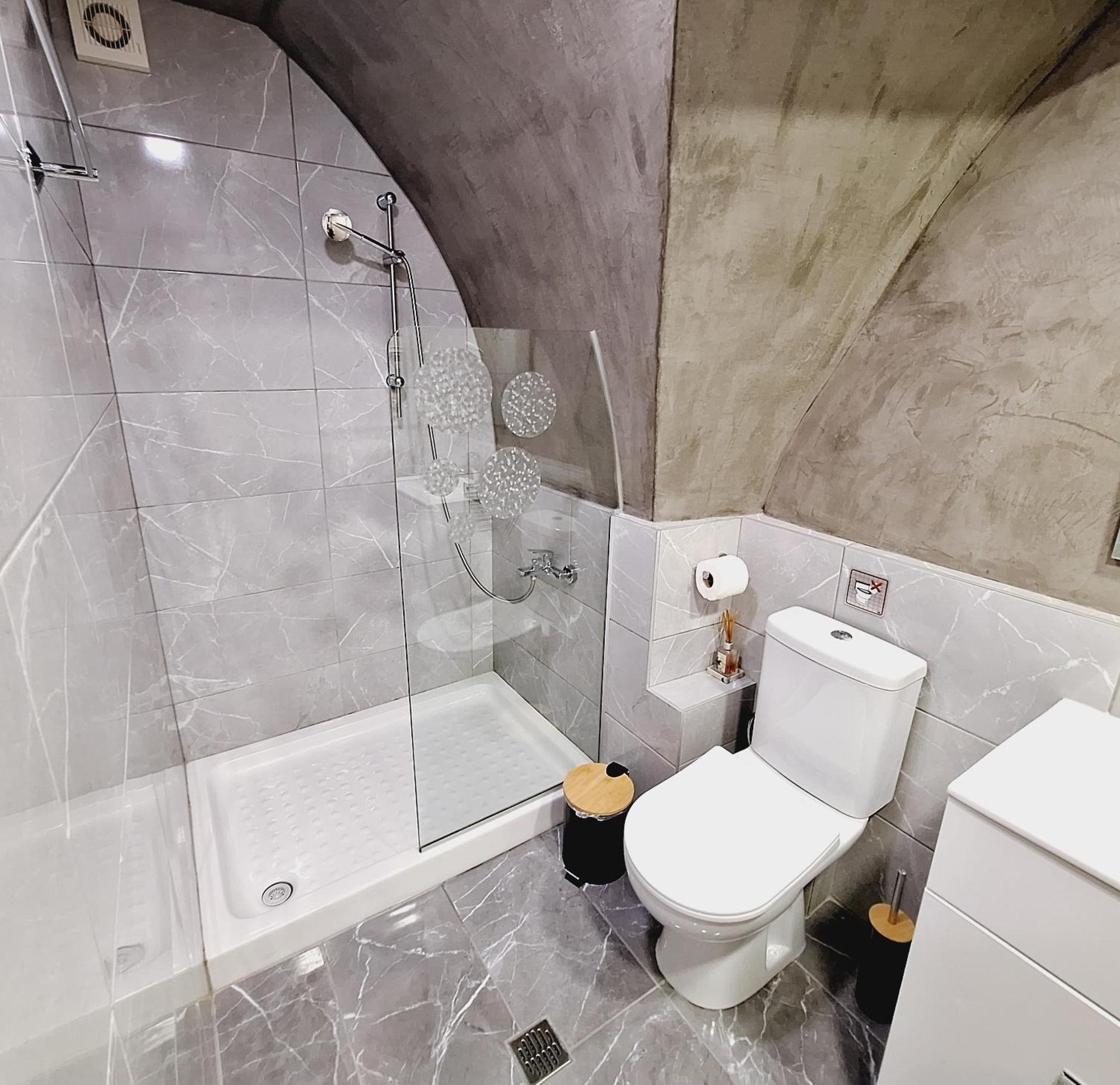 Thomas Luxury In The Historical Center Of Ioannina
